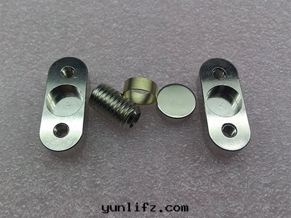 五(wǔ)金(jīn)磁铁(tiě)組件(jiàn)                                