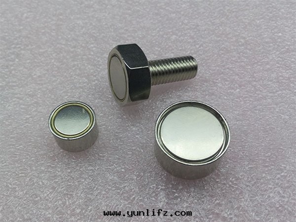 五(wǔ)金(jīn)磁铁(tiě)定(dìng)制