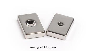 稀土(tǔ)磁铁(tiě)與(yǔ)磁铁(tiě)有(yǒu)什(shén)麼(me)區(qū)别