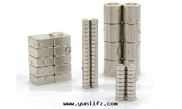 如(rú)何測量(liàng)磁铁(tiě)的(de)強(qiáng)度(dù)?