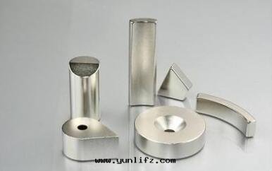 钕铁(tiě)硼磁环(huán)與(yǔ)钕铁(tiě)硼沉头(tóu)孔磁铁(tiě)的(de)生(shēng)産與(yǔ)注意(yì)事(shì)項