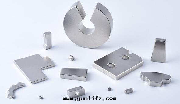 钕铁硼磁铁表(biǎo)面(miàn)的(de)腐蝕要(yào)怎麼(me)避免？