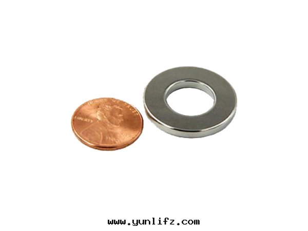 藍(lán)牙(yá)耳(ěr)機(jī)磁铁定(dìng)制