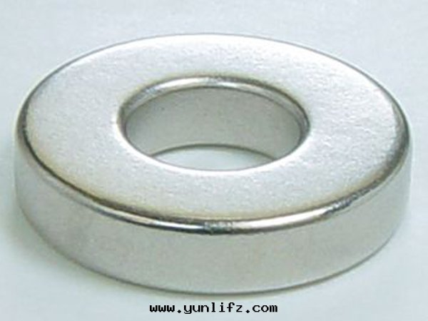 磁铁(tiě)廠(chǎng)家