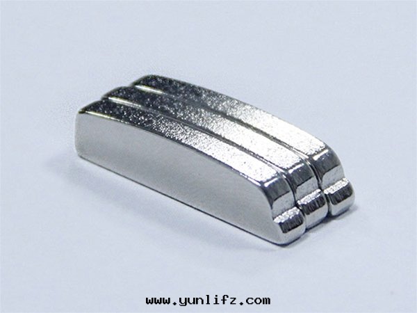 圆(yuán)弧异(yì)形磁铁(tiě)廠(chǎng)家                                