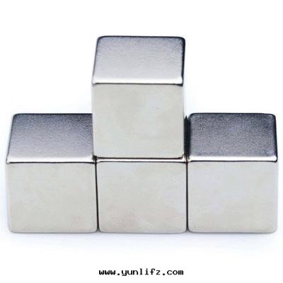 永磁體(tǐ)正(zhèng)方(fāng)形強(qiáng)磁                                