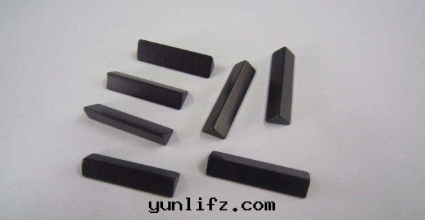 三(sān)角形磁铁(tiě)價格                                