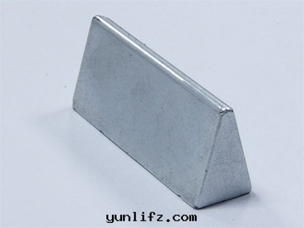 三(sān)角形磁铁(tiě)                                