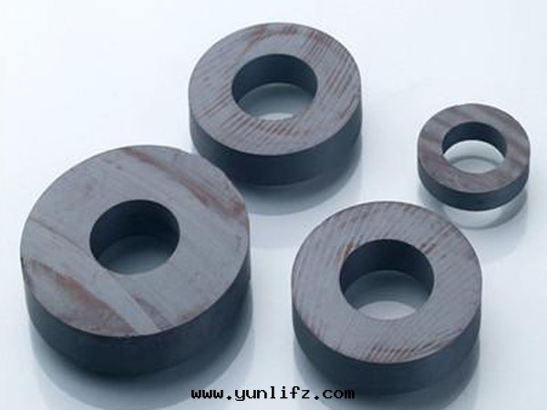 铁(tiě)氧體(tǐ)喇叭磁